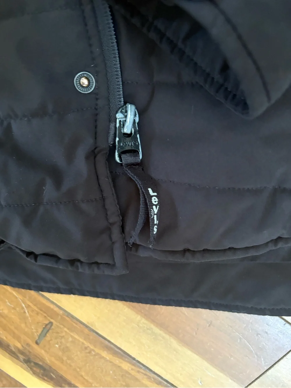 Levi's Men's Dark Black Quilted Shirt Jacket